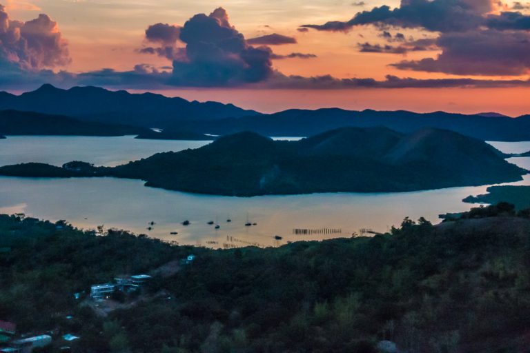 Epic Sunset At The Top Of Mount Tapyas In Coron!