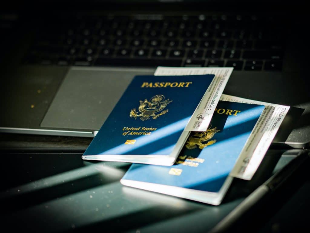 where can i travel without passport usa